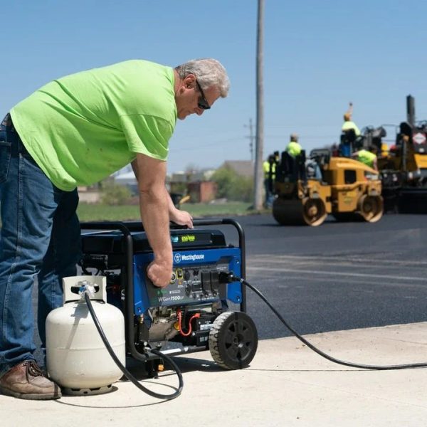 3-141-1.jpg Westinghouse WGen7500DF Dual Fuel Portable Generators.