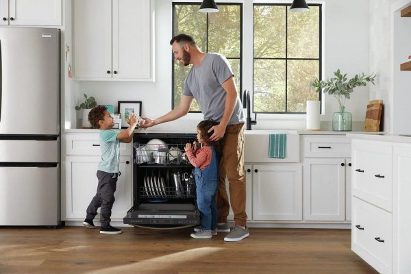 7f6d4592-eede-426f-b05e-d79db3c255cd.958c430678275c7765a2cca364f0b629.jpg Frigidaire GDPH4515AF 24″ Built-In Dishwasher, Energy Star Certified, Top Control, Stainless Steel