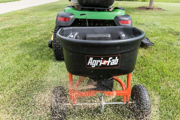 91cAQxlzBnL._AC_SL1500-1.jpg Agri-Fab 45-0543 Tow-Behind 100 lb Lawn & Garden Spiker Seeder Spreader