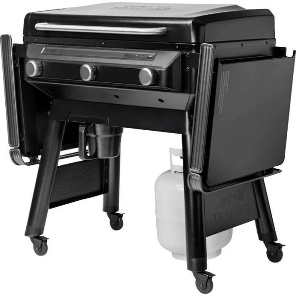 990360-11.jpg Traeger Flat Top Grill Flatrock™ Griddle