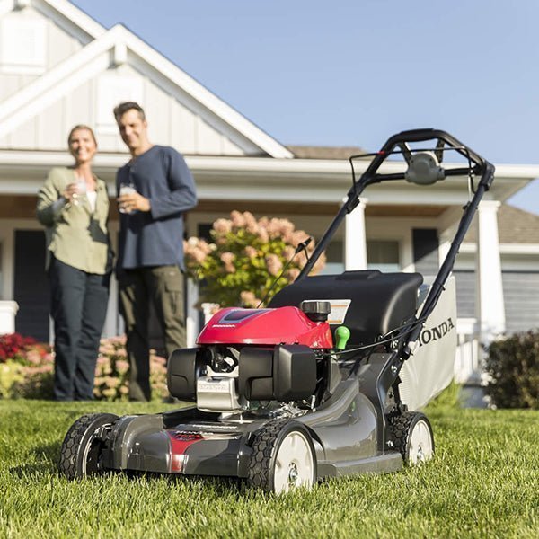 honda_hrx217k6vka_03-1-1.jpg Honda 21″ HRX217K5VKA Gas Lawn Mower with 187cc Engine & 4-in-1 Versamow System